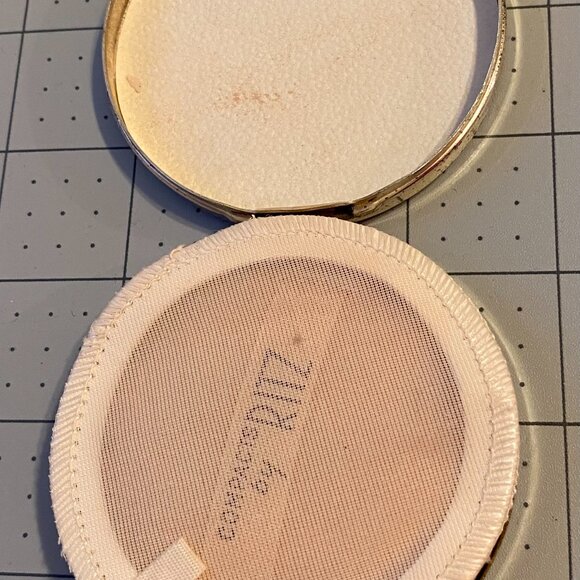 Antique compact - Picture 4 of 5